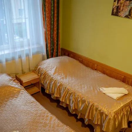 Ani Konferencje Imprezy Wypoczynek Отель типа 