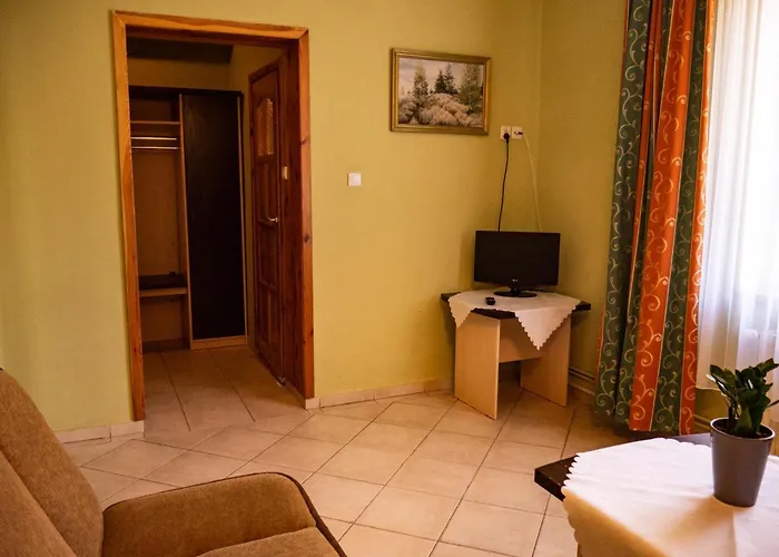 Bed & Breakfast Ani Konferencje Imprezy Wypoczynek 3*