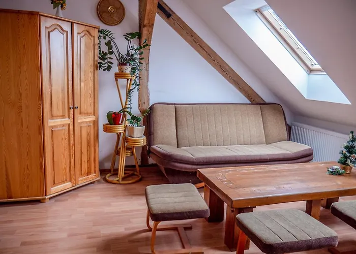 Ani Konferencje Imprezy Wypoczynek 3*